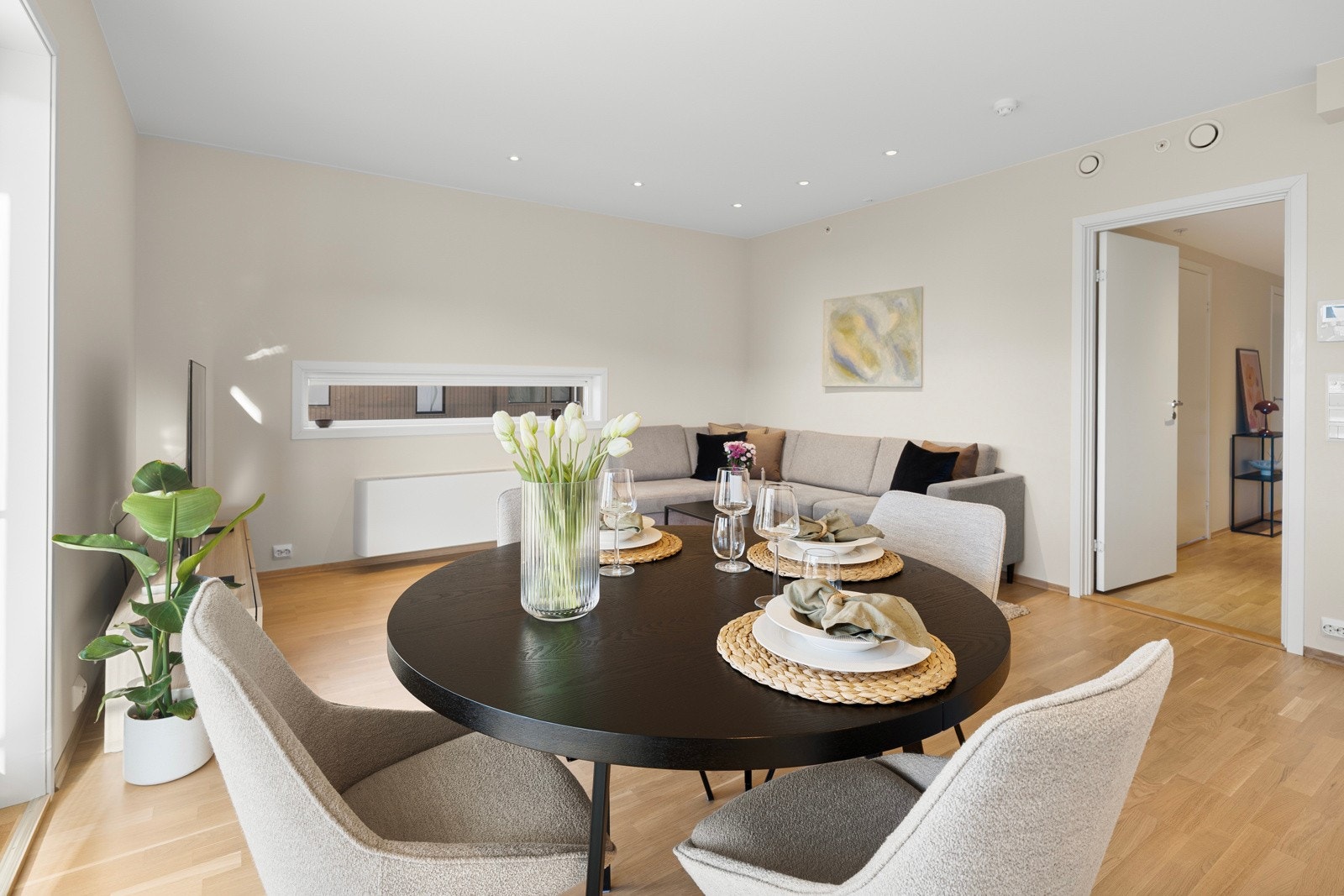 En moderne 3-roms selveierleilighet fra 2019 Galleribilde