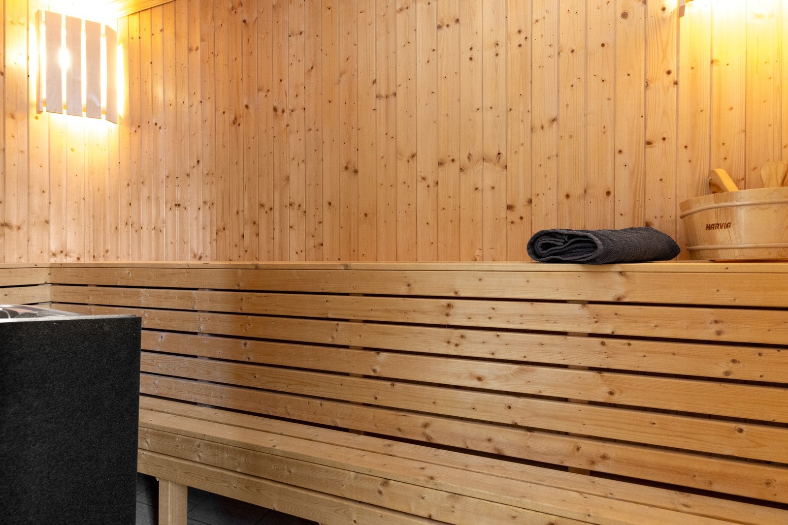 Badstua er et herlig sted å være etter en dag ute i frisk fjelluft Galleribilde