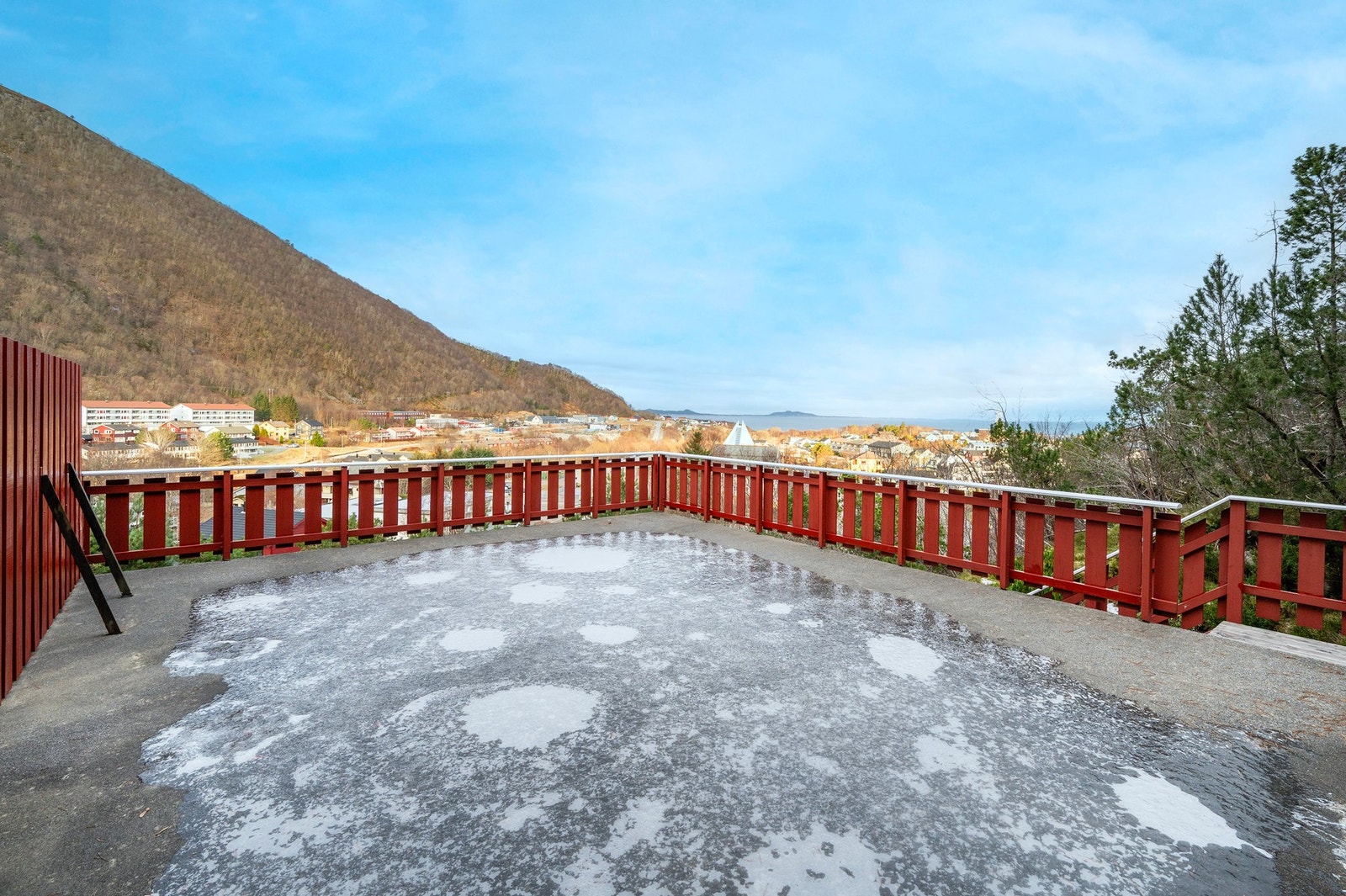 Fellesareal. Galleribilde