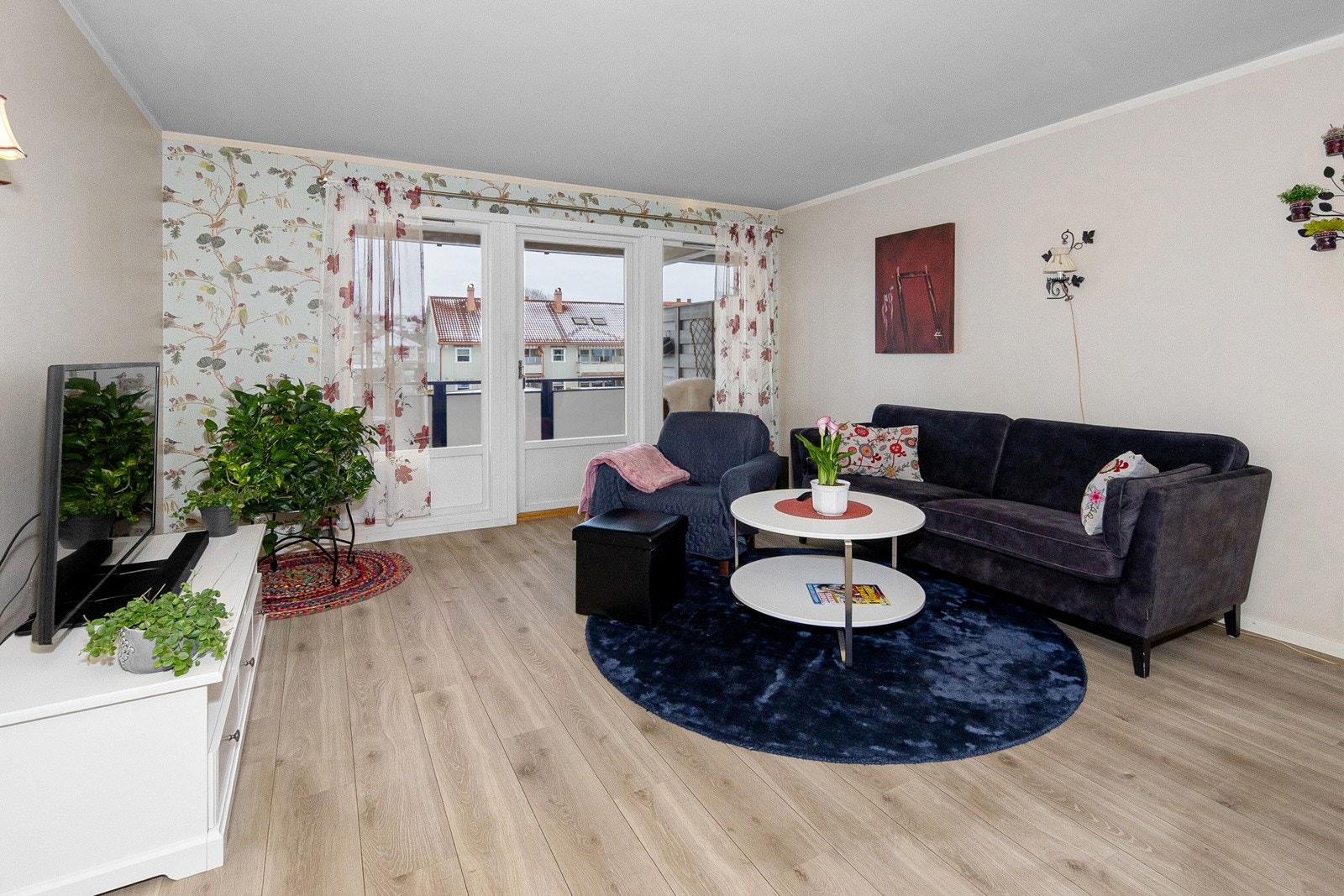 Koselig stue med utgang balkong Galleribilde