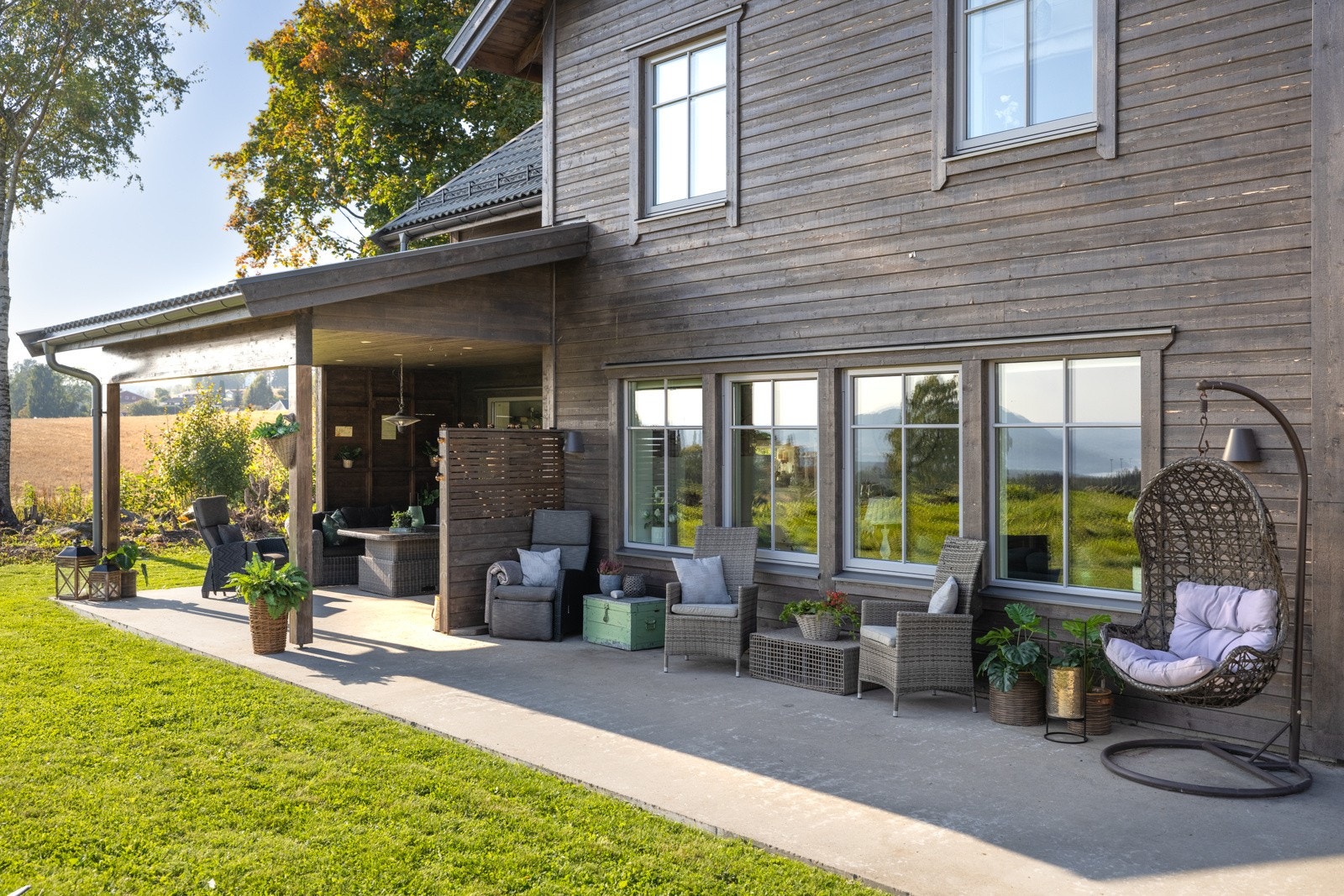 Her er det fine uteplasser som kan benyttes året rundt. Galleribilde