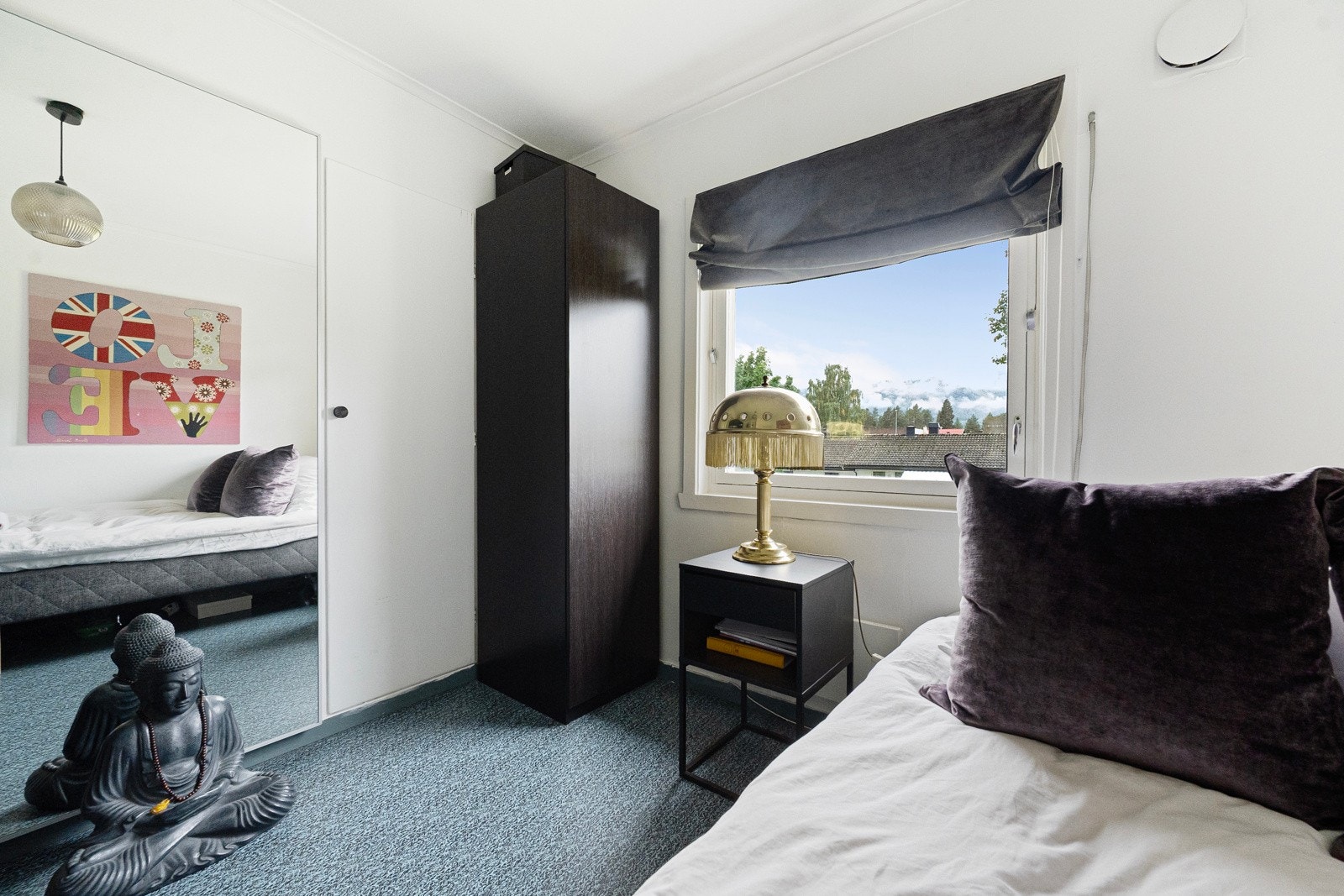 Soverom I Galleribilde