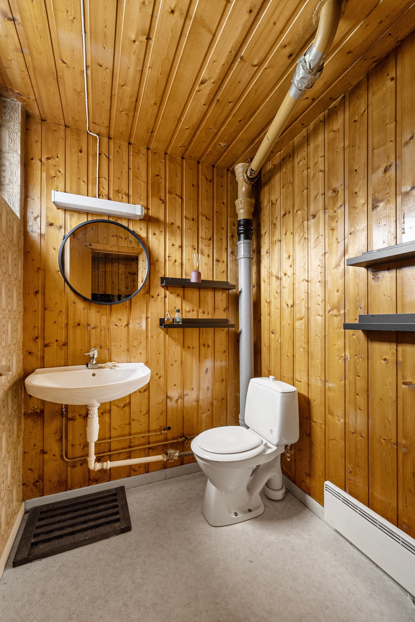 Eget wc-rom i underetasjen Galleribilde