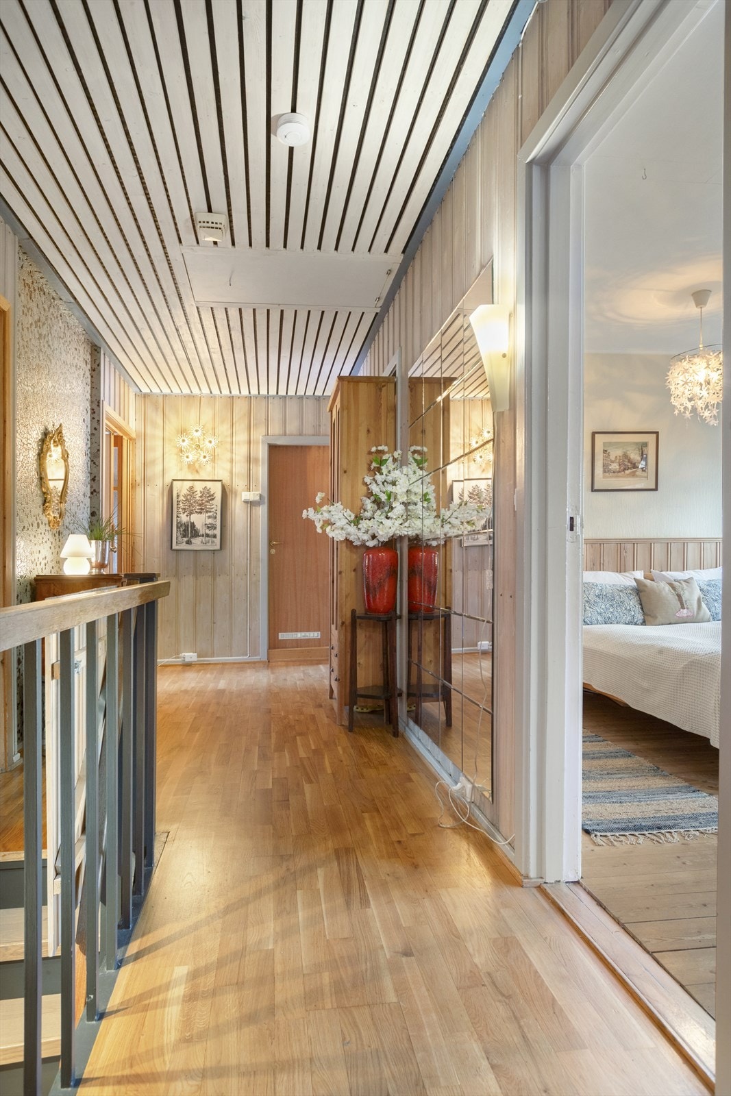 Boligens 1. etasje har tre soverom Galleribilde