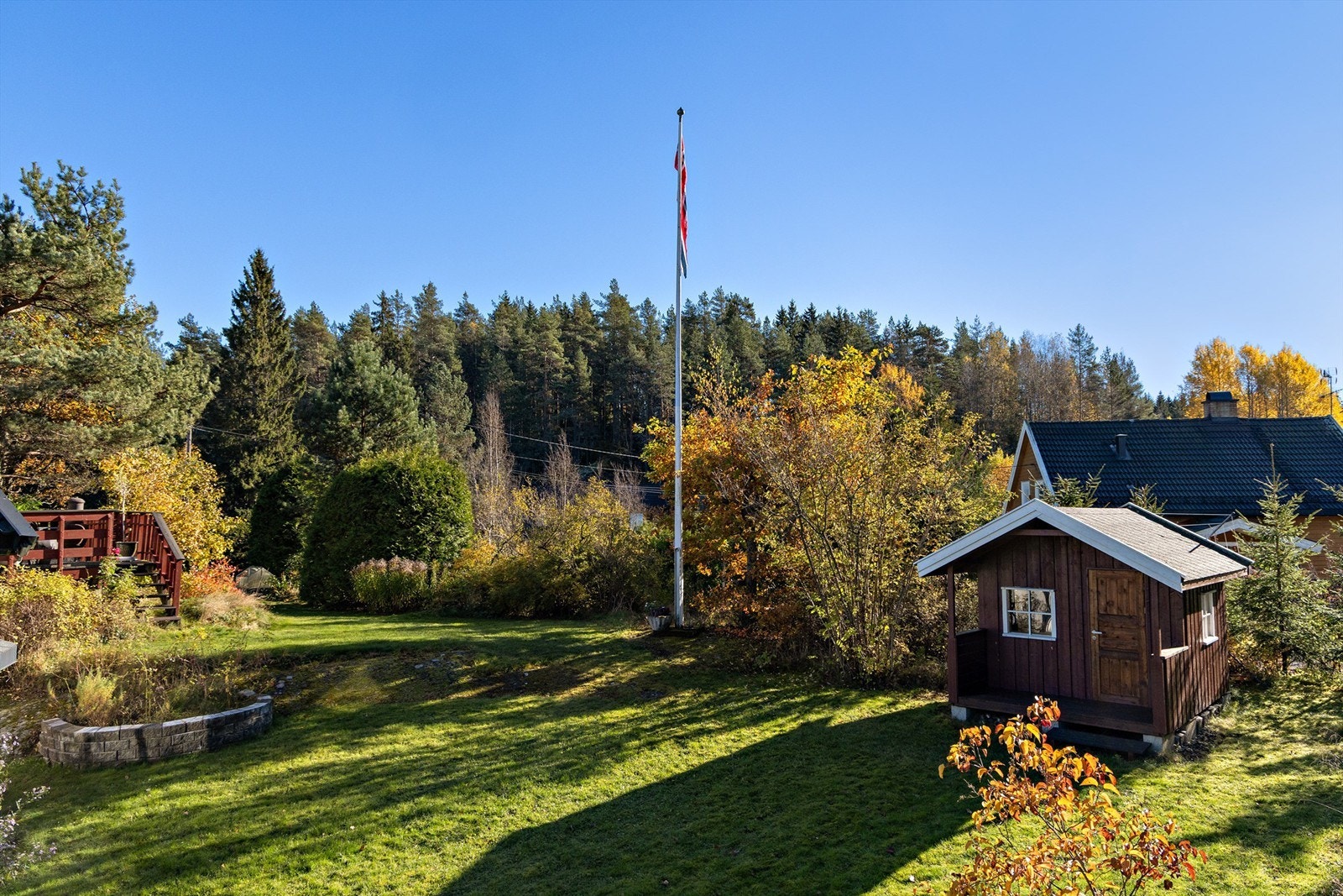 Lekestuen i hagen ble satt opp i 2008 Galleribilde