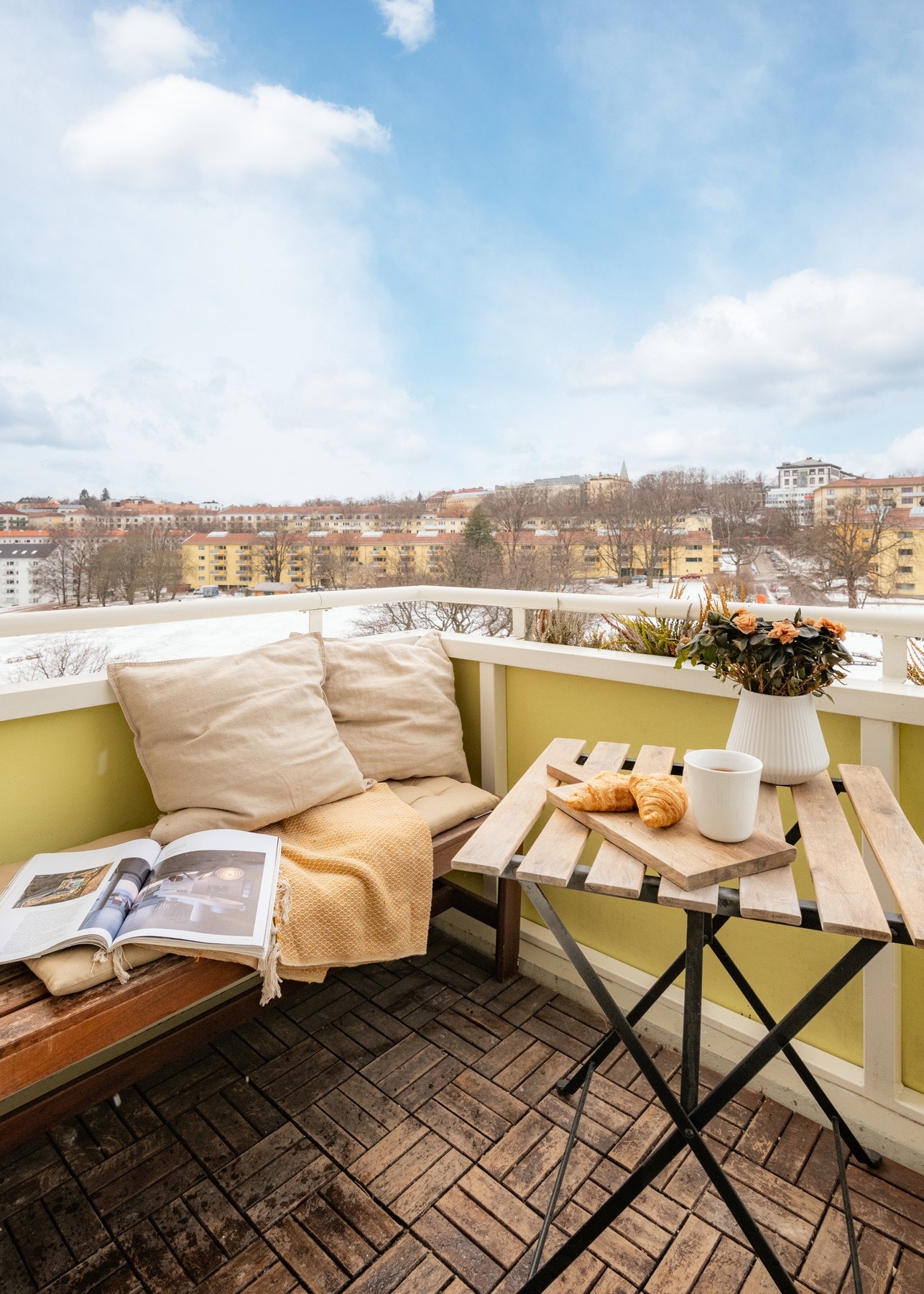 Med utgang fra stuen disponerer boligen en nordvestvendt balkong. Galleribilde