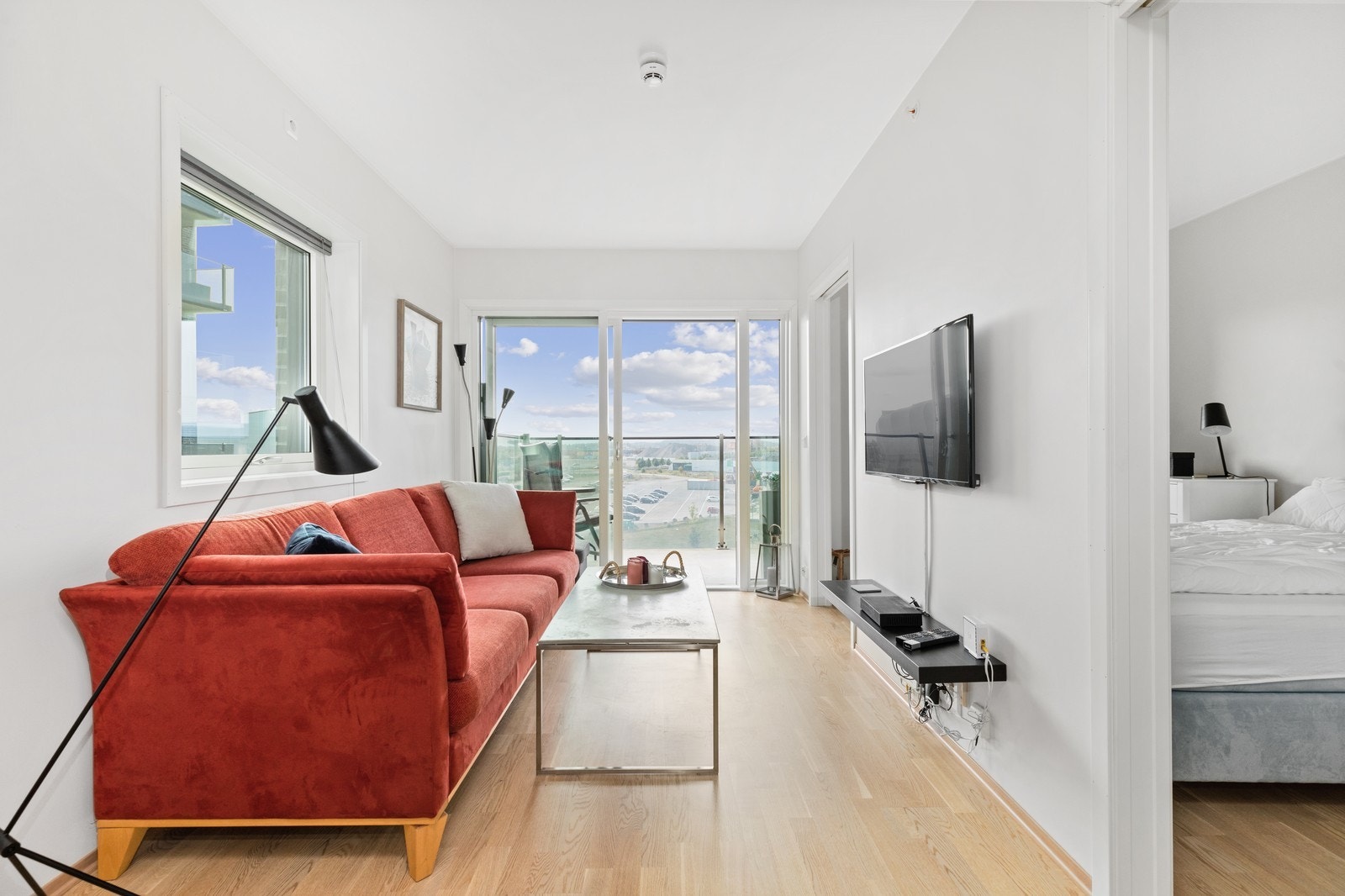 Velkommen til John Strandruds vei 15! Galleribilde