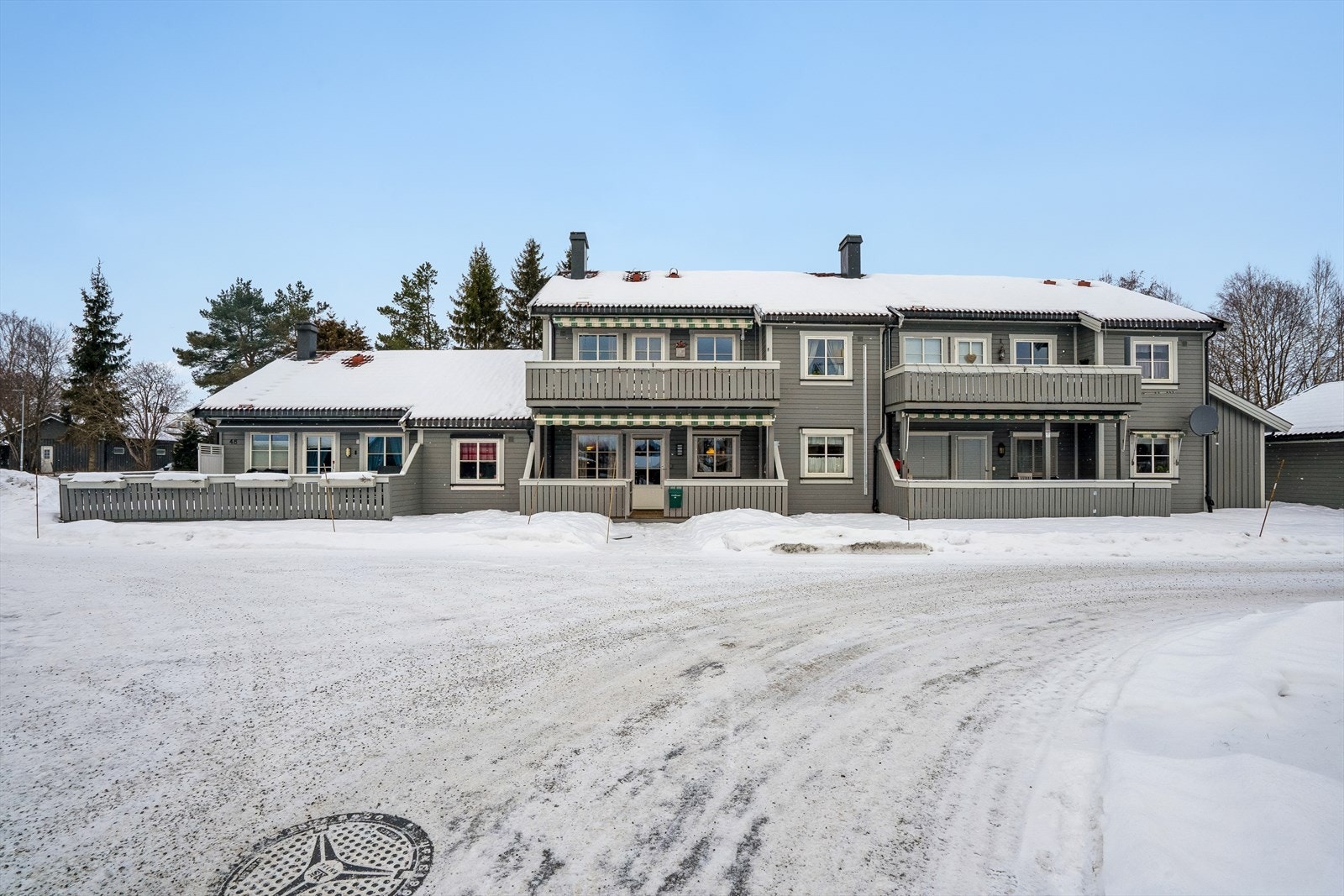 Sameiet har etablert et trygt og trivelig bomiljø med vedtatt kameraovervåking. Galleribilde