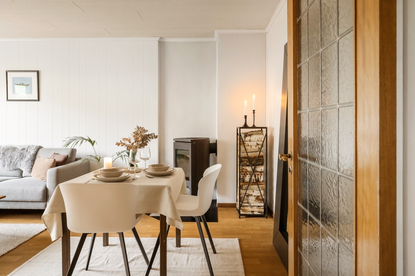 Merk vedovn som sørger for ekstra varme på kaldere dager Galleribilde