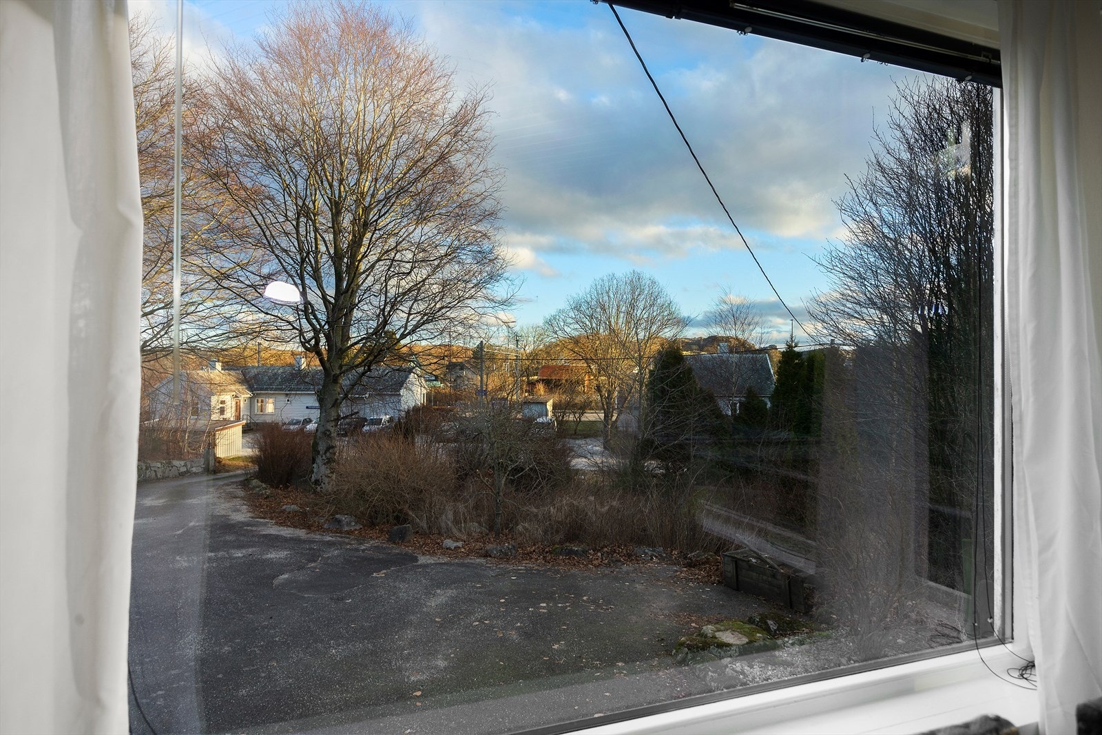 Utsikt fra kjøkkenvinduet Galleribilde