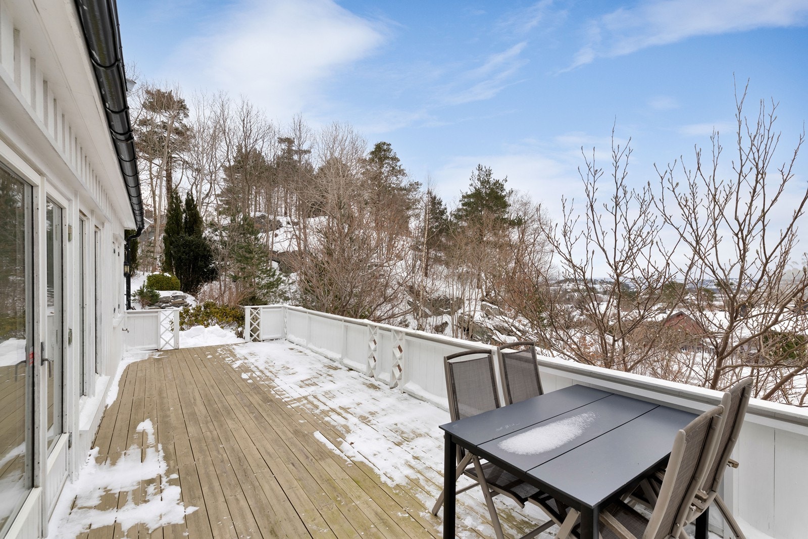 Solrik terrasse Galleribilde