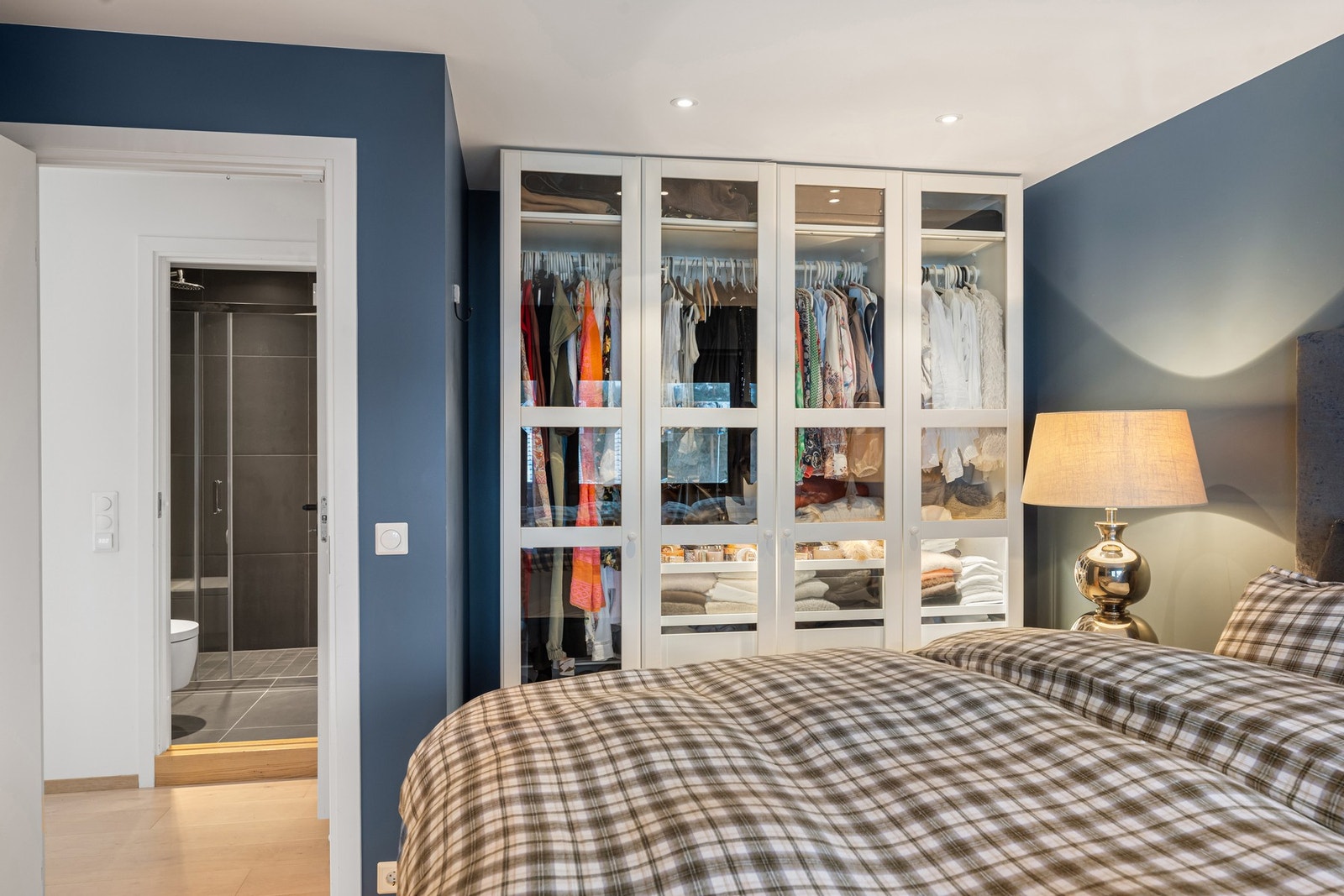 Her er det også plass til en større garderobeløsning. Galleribilde