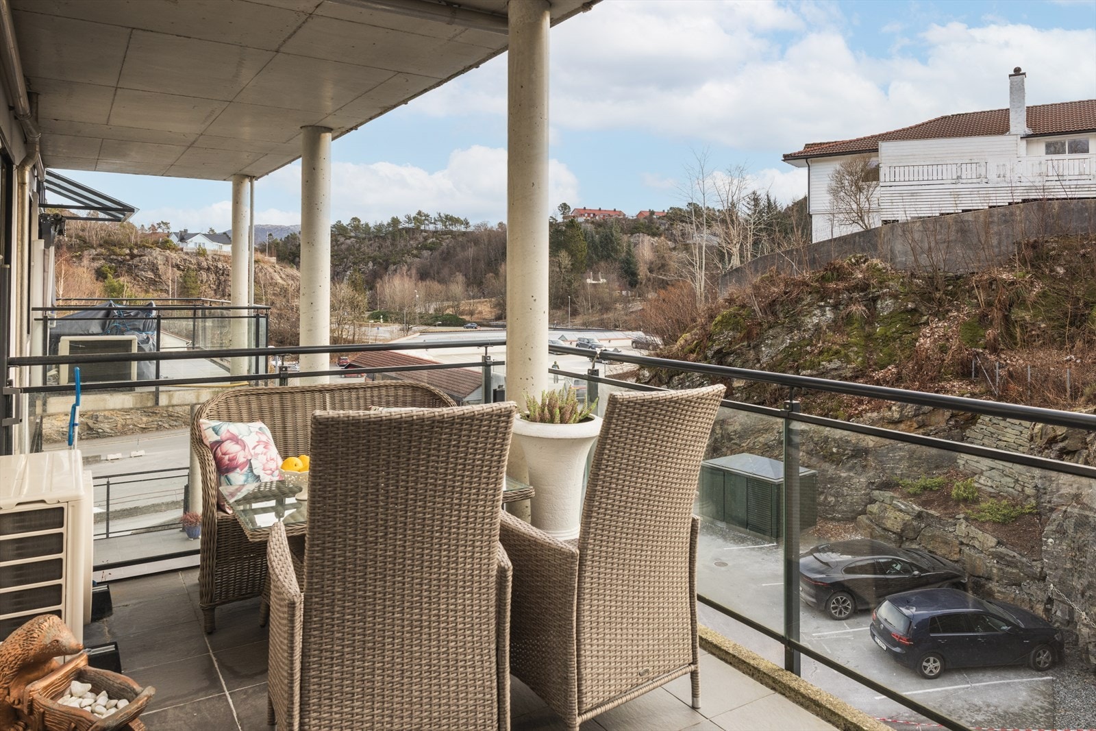 Leiligheten har en flott plassering i byggets 3.etasje. Galleribilde