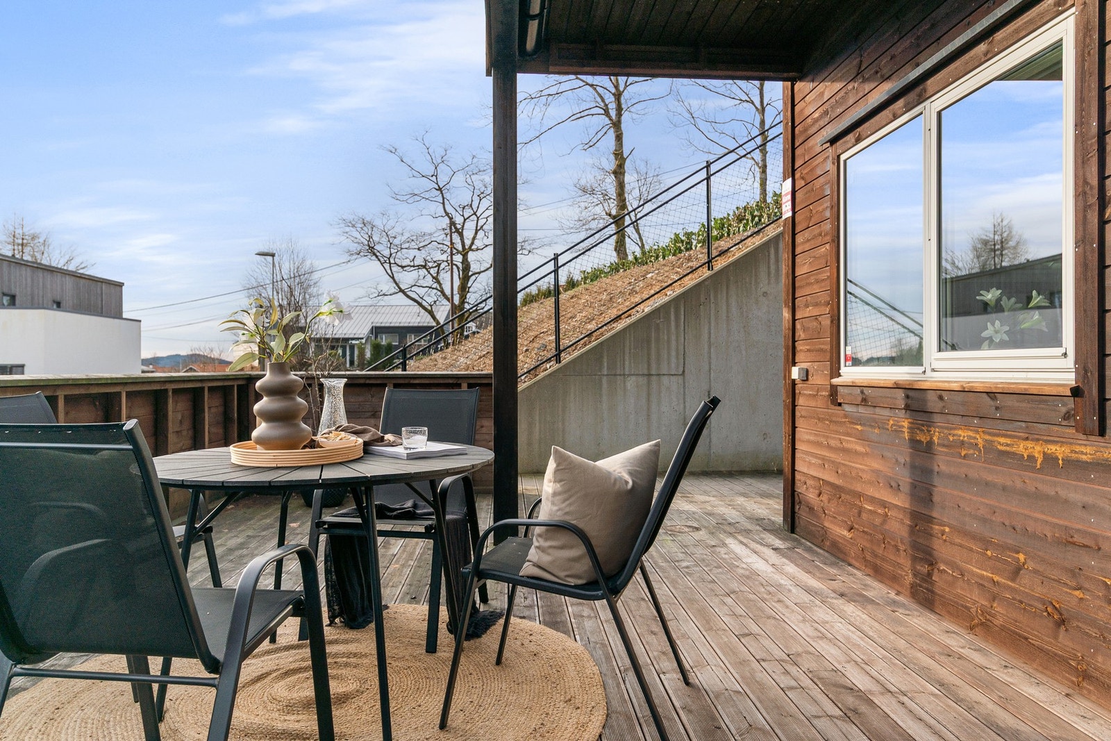 Hyggelig uteplass på 47,7 m². Galleribilde