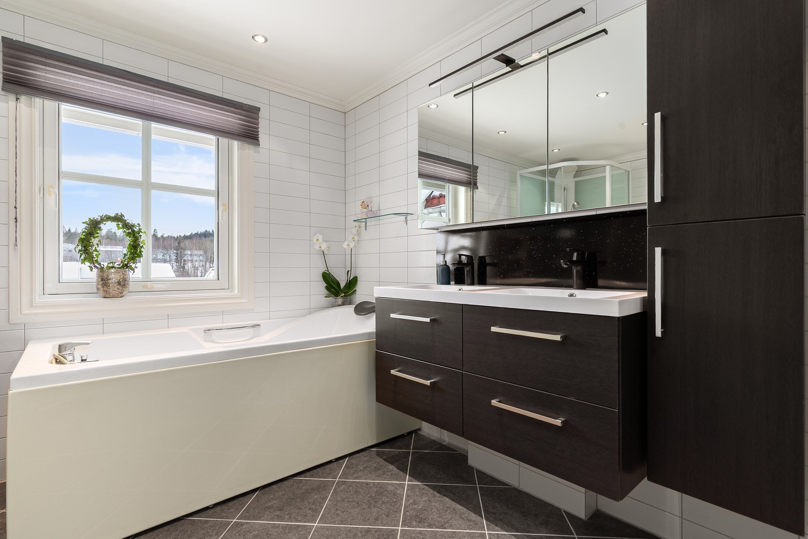 Pent bad i 1.etg Galleribilde