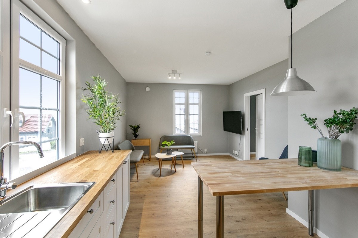 En moderne og flott leilighet med god plass. Galleribilde