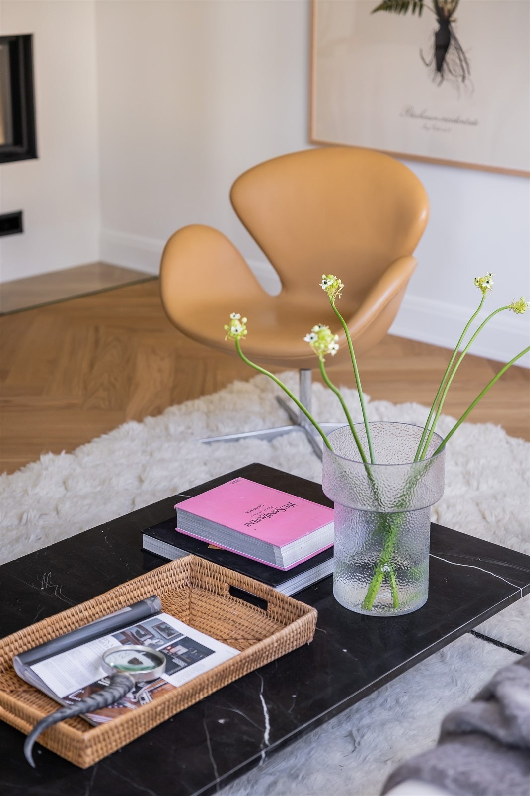 Stuen er naturlig inndelt i flere soner, ett er sittegruppe | sofaplass Galleribilde