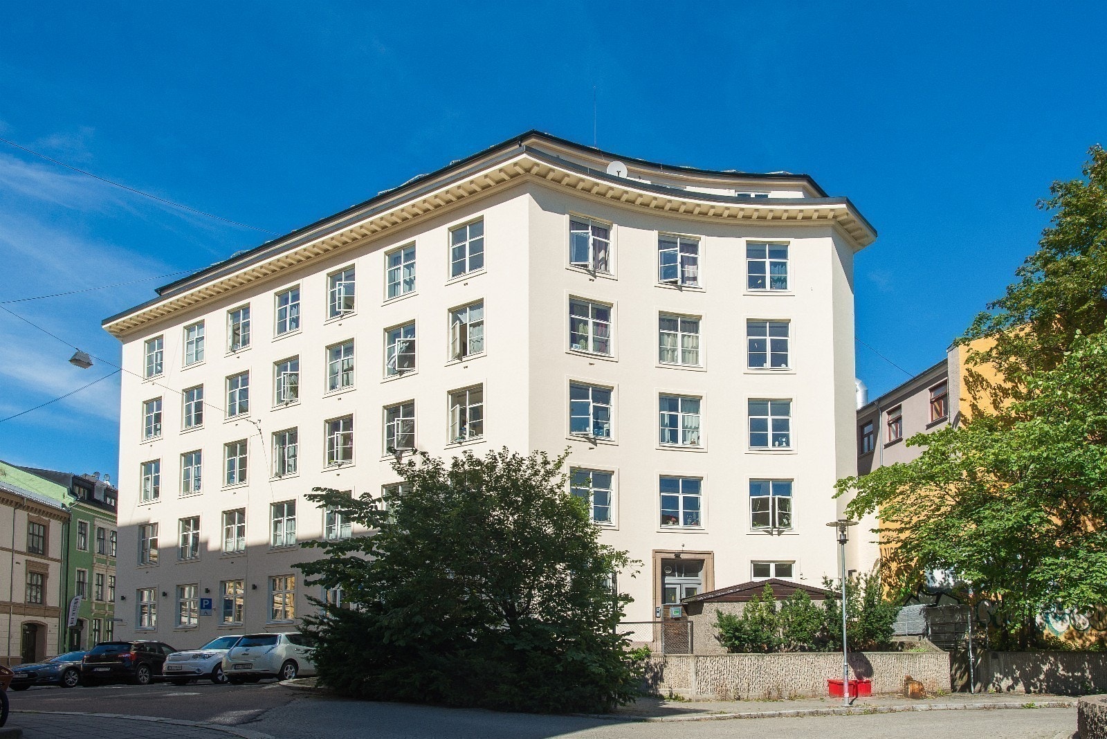 Fasade
Kommandør T. I. Øgrims Plass 7 Galleribilde