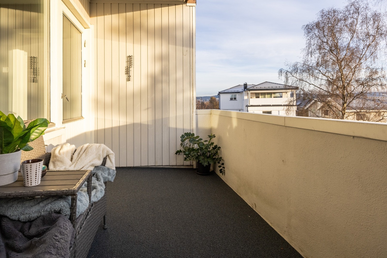 Her kan du nyte soloppgangen i fredfulle omgivelser Galleribilde