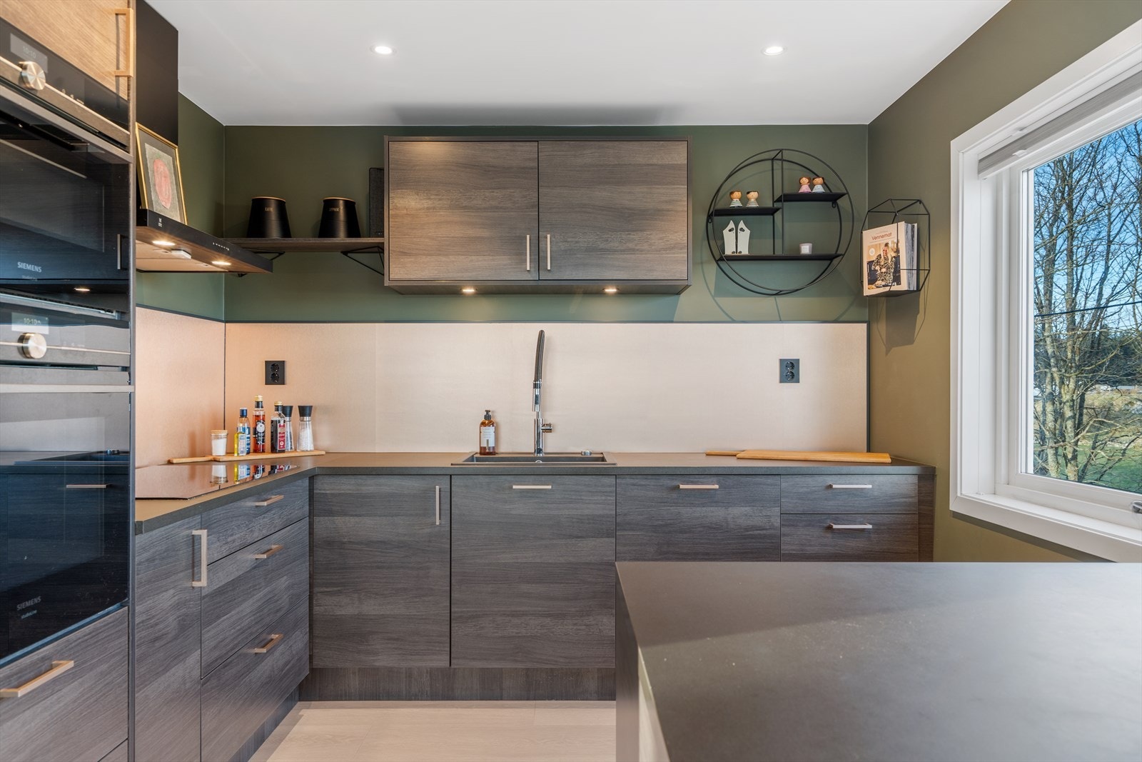 Pent kjøkken Galleribilde