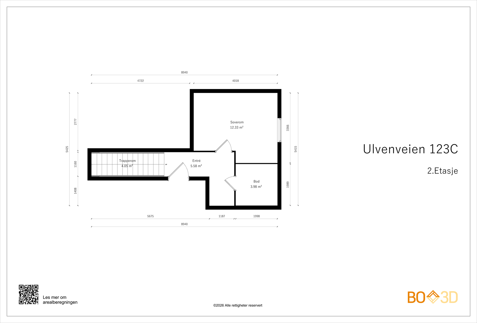 Underetasjen inneholder entré, bad, et romslig soverom og et praktisk omkledningsrom. Galleribilde