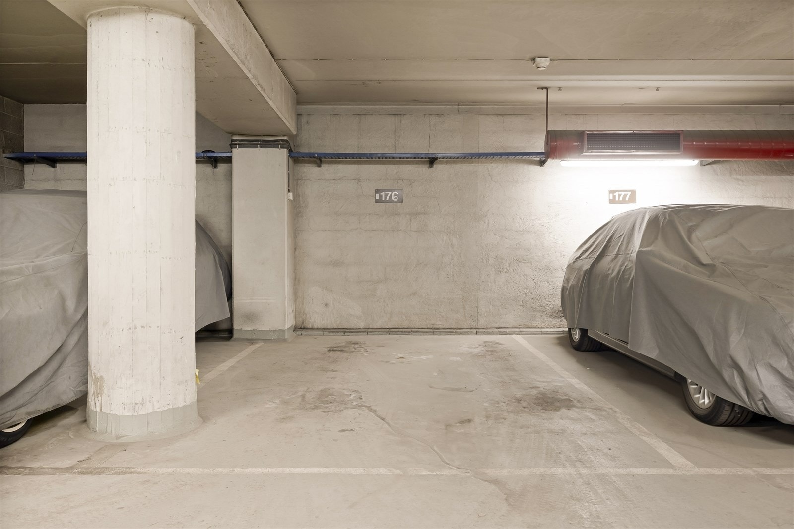 Det medfølger en garasjeplass i felles garasjeanlegg. Galleribilde