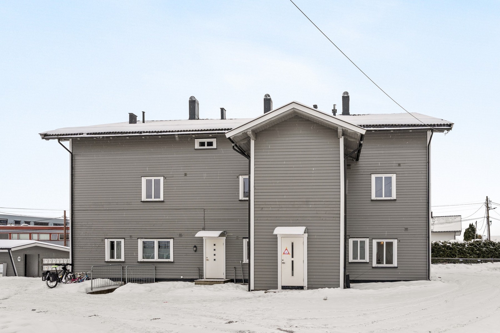 Fasade ved inngang. Galleribilde