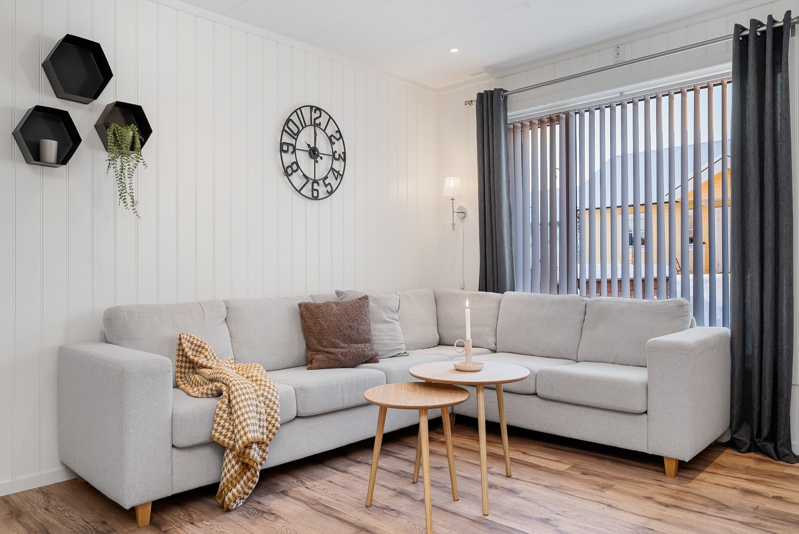 Stue i 1. etasje. Galleribilde