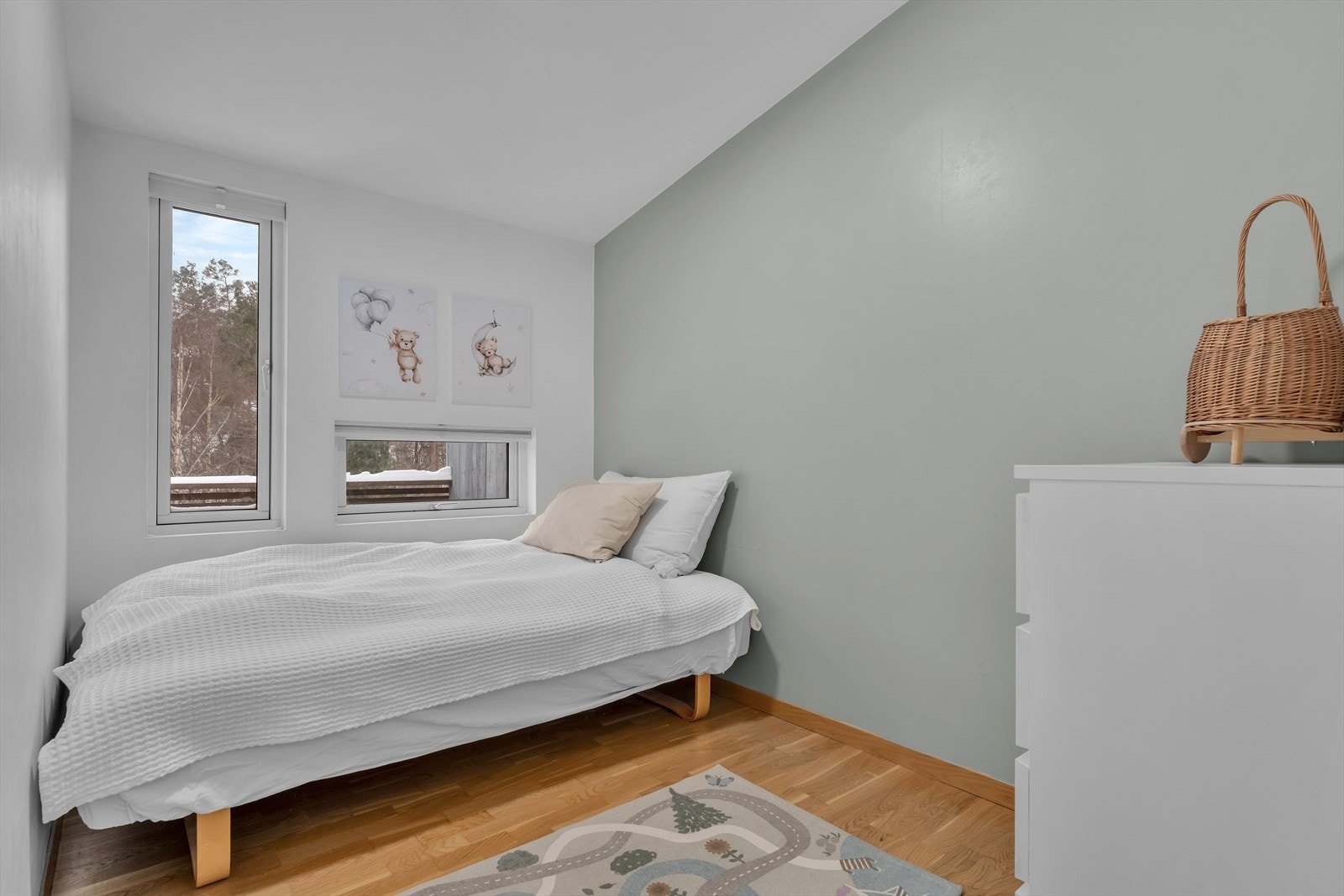 De to andre soverommene er også av god størrelse, med fleksible muligheter for møblering. Galleribilde