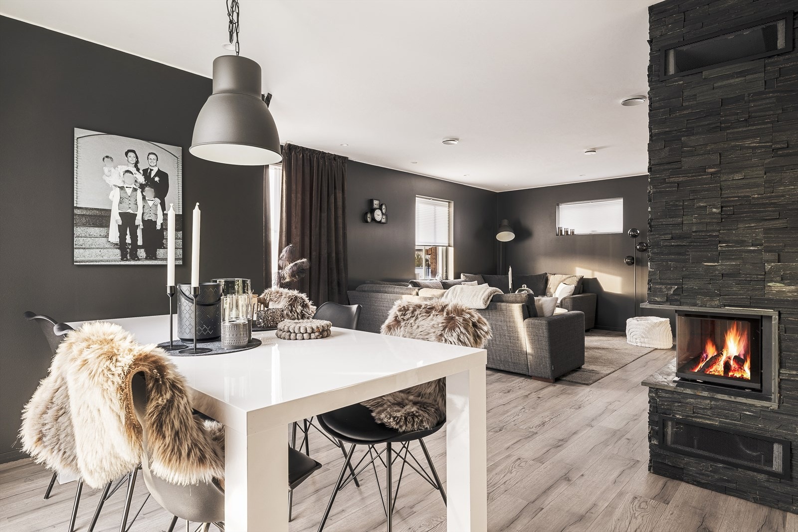 Bestående av nydelige kvaliteter som skaper rom for en trivelig atmosfære Galleribilde