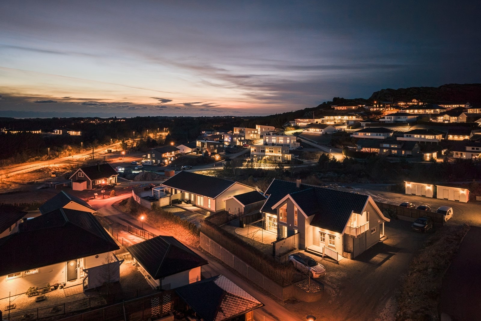 Her bor du i trygge omgivelser, som tilrettelegger for en flott oppvekst for barn og unge. Galleribilde