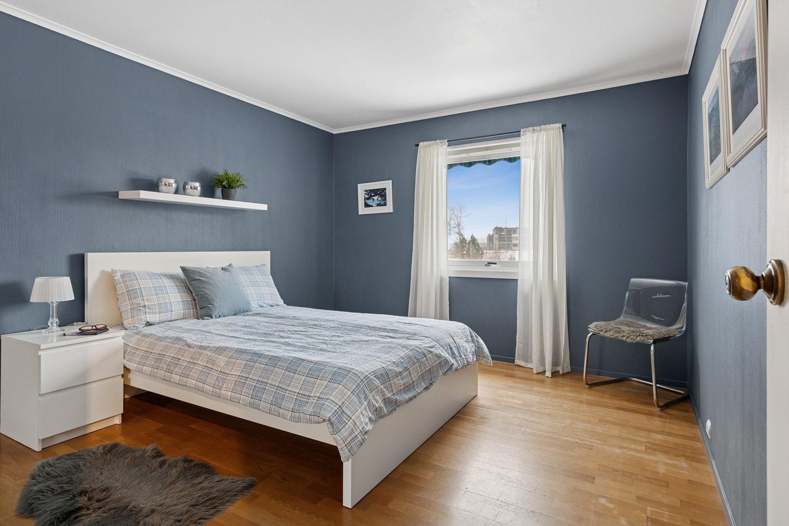 Soverom 1 i 2. etg Galleribilde