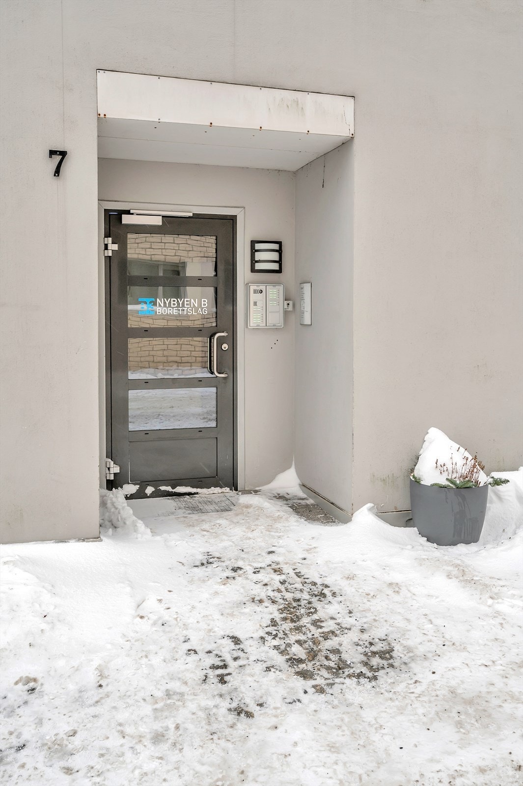 Inngangsparti Galleribilde