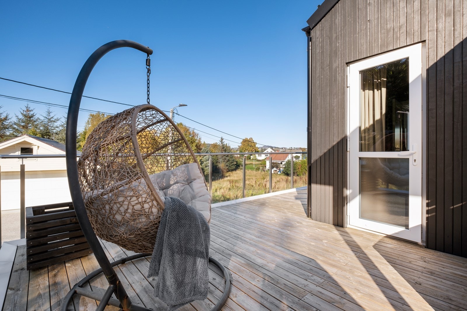 Veranden er på ca. 46 m². Galleribilde