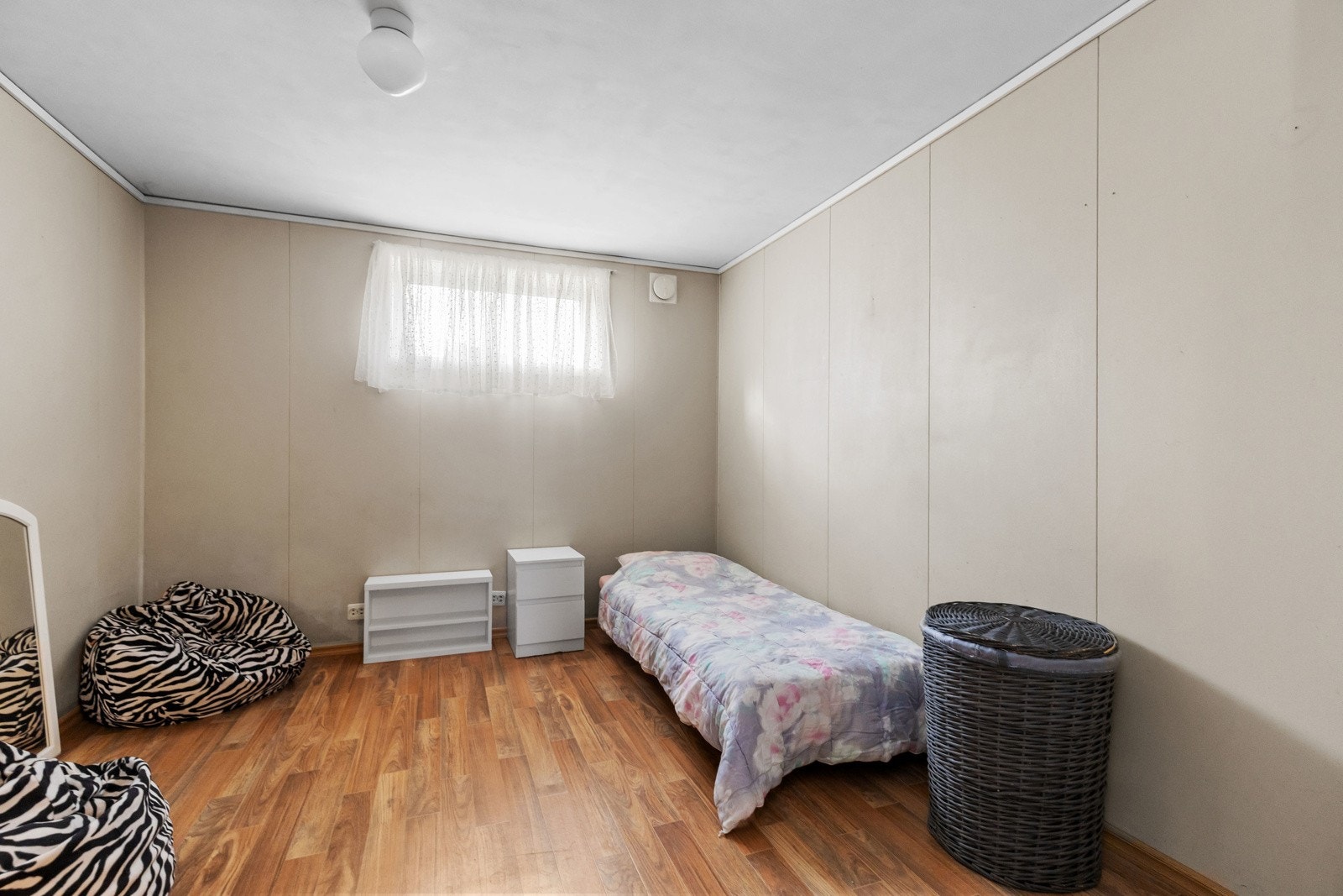 Soverom i underetasjen (ikke godkjent) Galleribilde