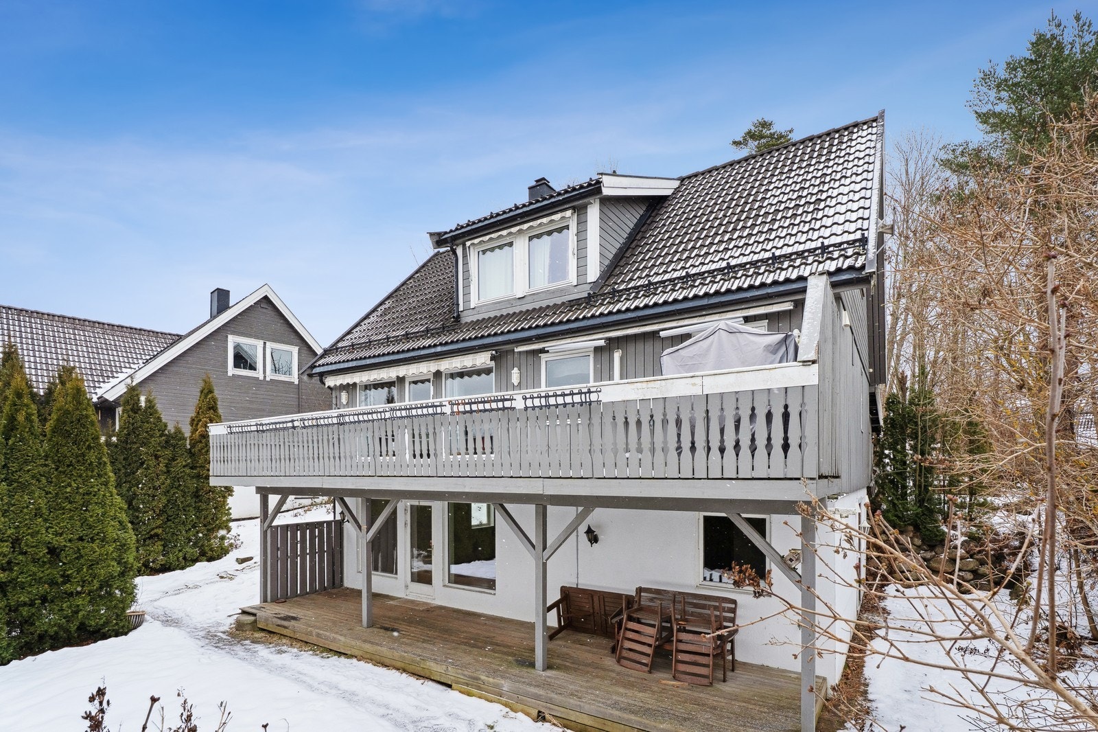 Velkommen til Langhusveien 17 B i Ski presentert av Utleiemegleren Follo v/André Gabrielsen Galleribilde