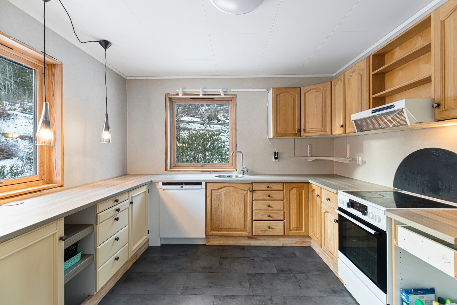 Kjøkken. Galleribilde