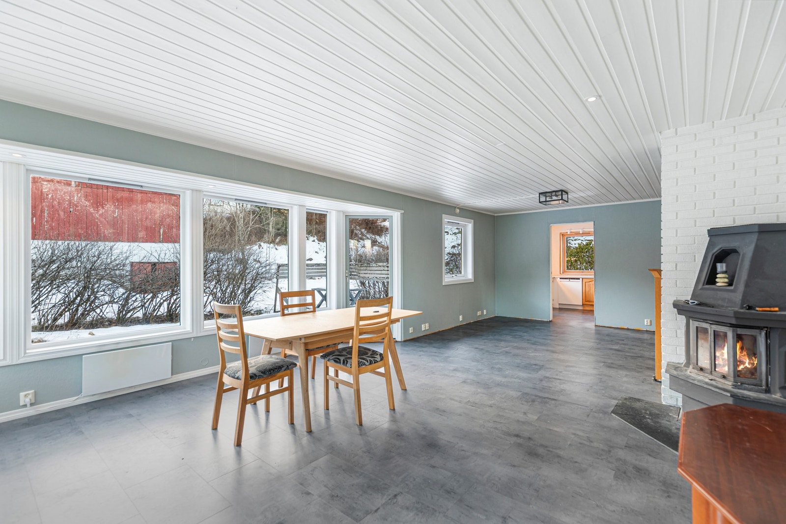 Utgang fra stue til uteområdet. Galleribilde