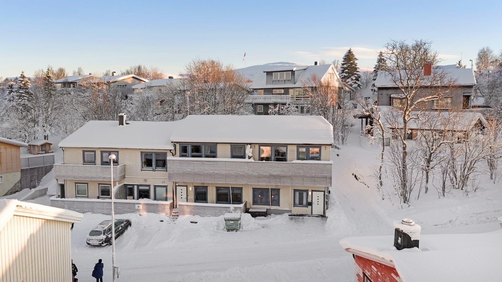 Leiligheten inngår i Sameiet Conrad Holmboes Vei 69 - et trivelig sameie med lave månedlige felleskostnader. Galleribilde