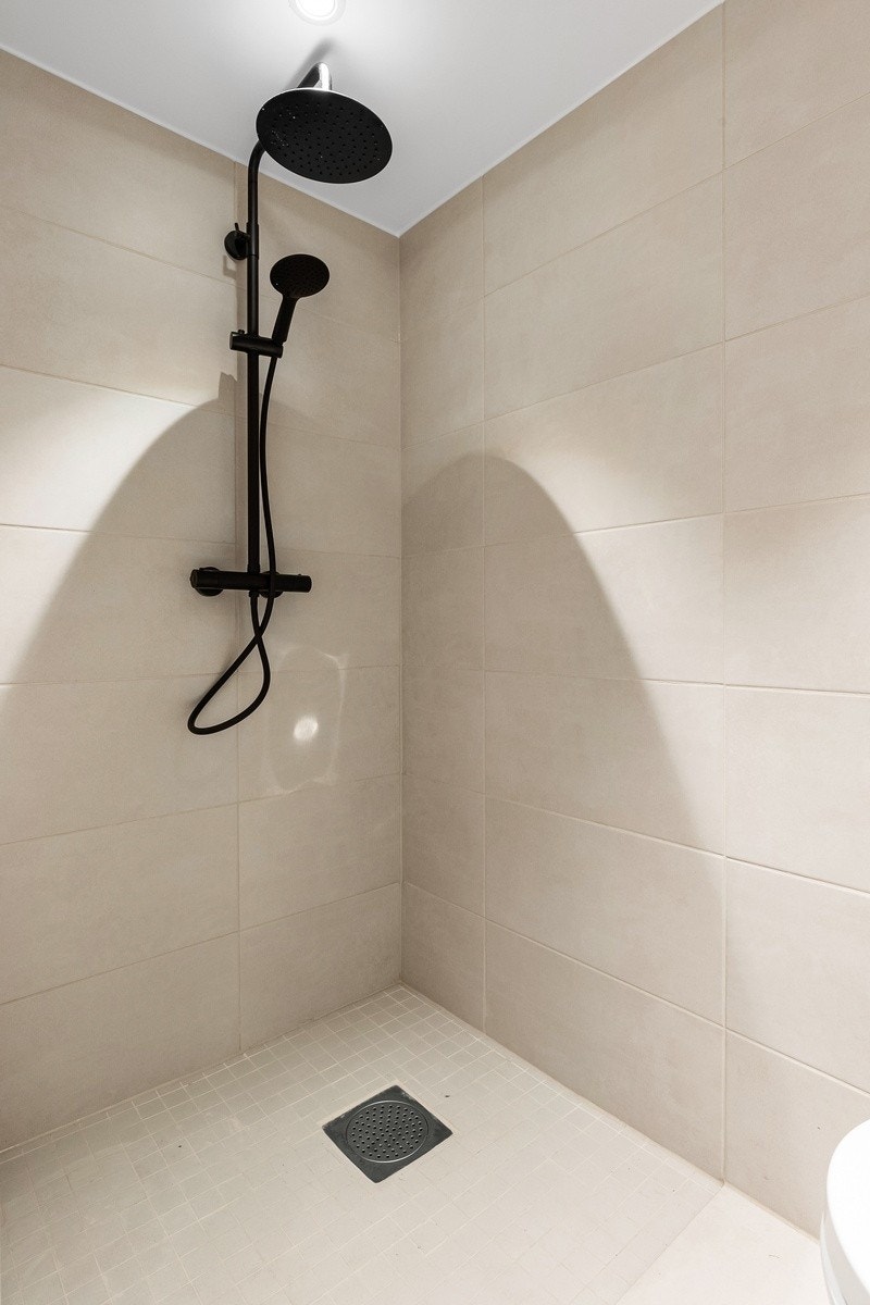 Baderom 2 (Underetasje) Galleribilde