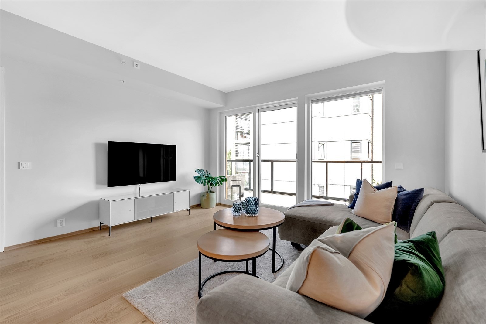 Fra stuen har man adkomst til terrasse i god størrelse. Galleribilde