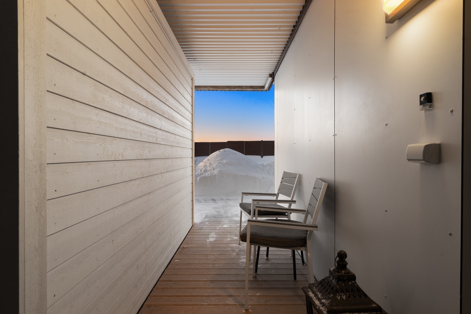 Takoverbygd inngangsparti.