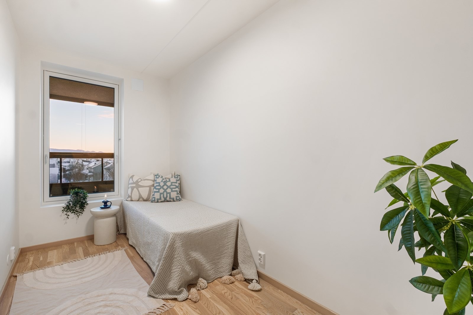 Rommene egner seg godt som barnerom, gjesterom eller kontor. Galleribilde