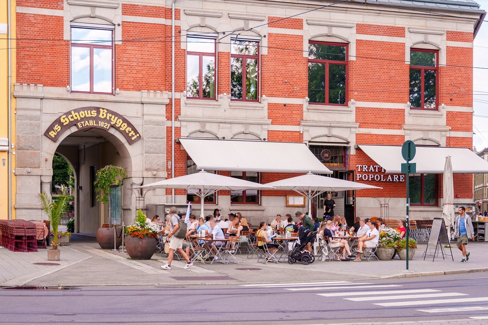 Bo med noen av byens beste spisesteder rett i nærheten - Trattoria Popolare. Galleribilde