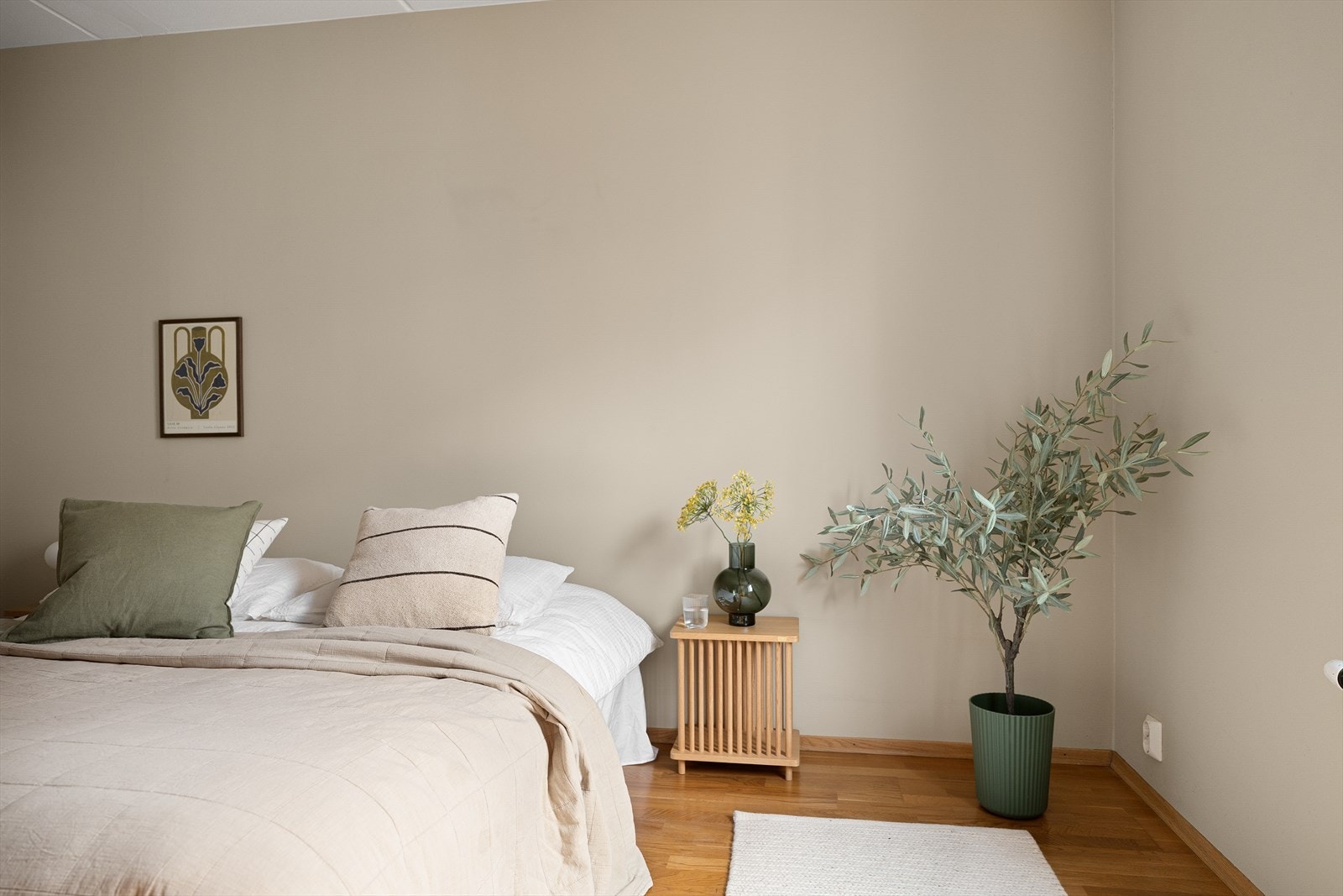 Rommet er av god størrelse og enkelt å innrede etter eget ønske. Galleribilde