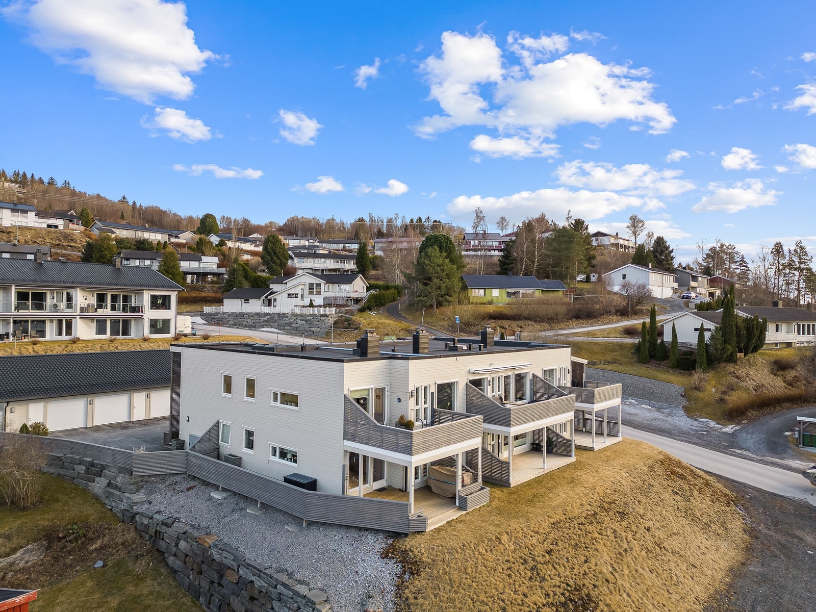 Fasadebilde av borettslaget. Galleribilde