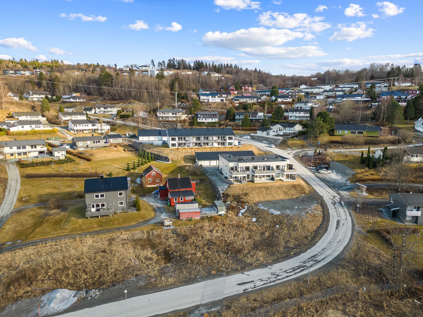 Oversiktsbildet over feltet - Velkommen til visning! Galleribilde