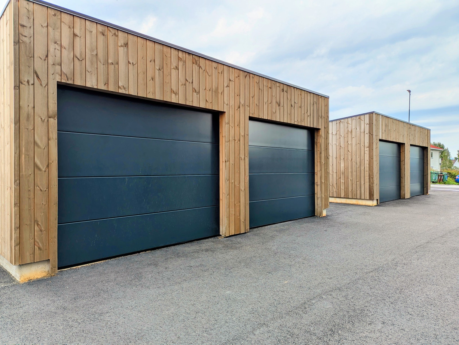 Garasjeplass er inkl. i leien. Galleribilde