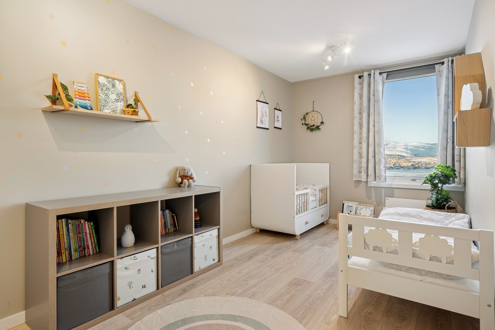 Soverom innredet som barnerom Galleribilde