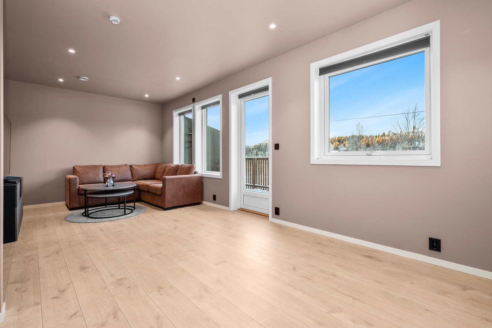 Her er det også god plass til spisebord. Galleribilde